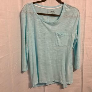 Banana Republic 3/4 sleeve large tee. Scoop neck Malibu tea LIGHT SPRING…